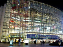 大连百年城商场