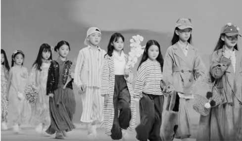 望江这场童装设计大赛好多外国选手也参加了